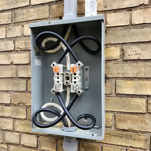 KUEPFERS COMPREHENSIVE MAINTENANCE INCORPORATED