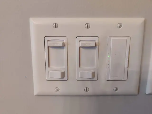 SAM ELECTRIC WINDSOR